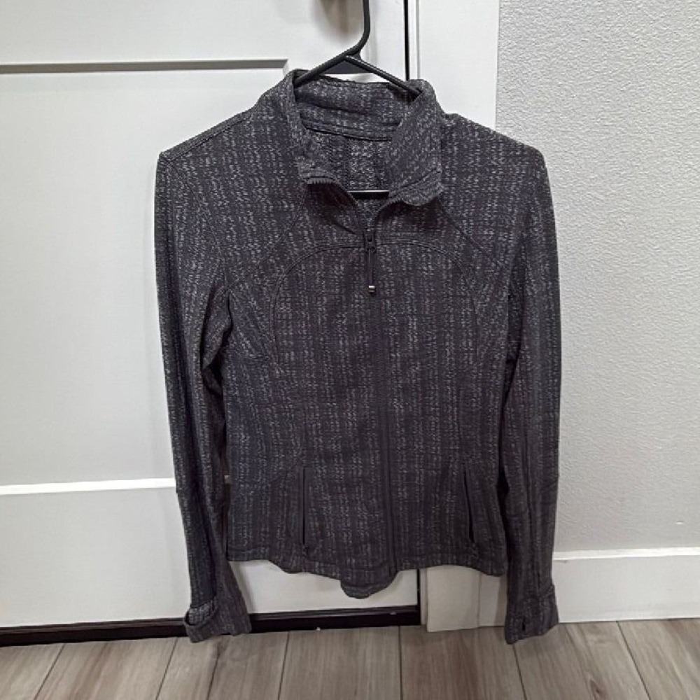 Lululemon Define Jacket Women's approx Size 6 Gray Print Full Zip Thumbholes